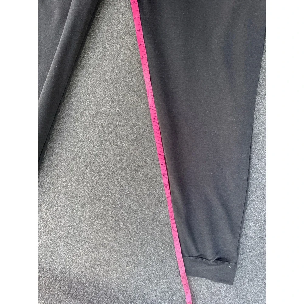 Nike Yoga Dri-FIT Black Tapered Joggers Pants DM7037-010 Mens Medium